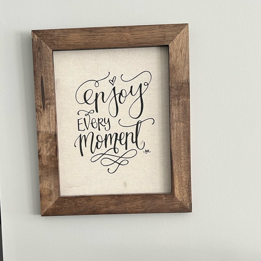 Studio Decor Rustic Wall Decor